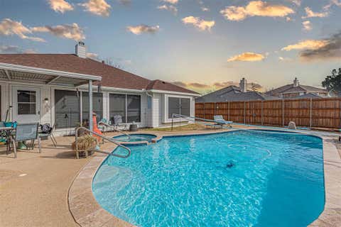 Photo of 2812 Preston Creek, Mesquite, TX 75181 (MLS # 21361527)