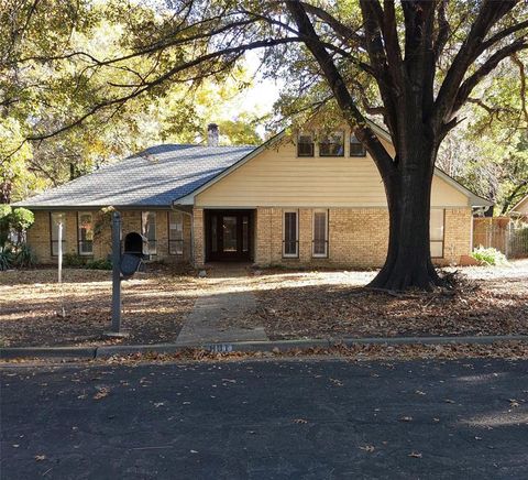 A home in Corsicana