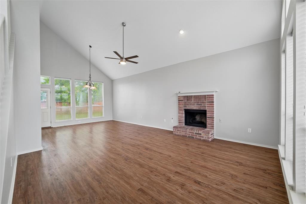2763 Beverly Drive