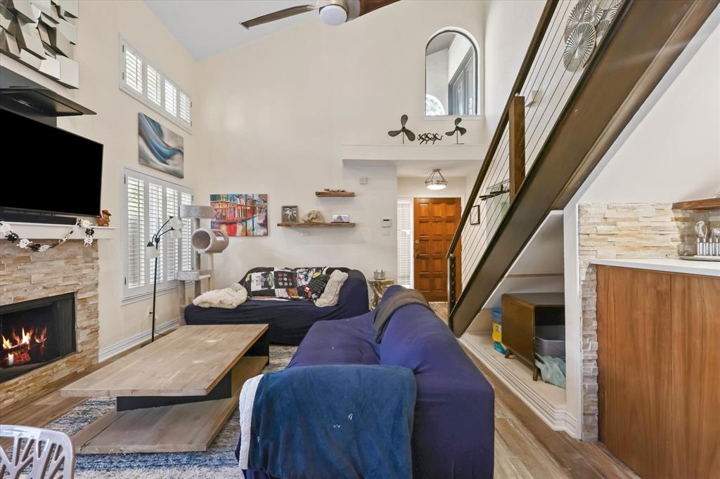 Lifescape Villas On Midway A Condo - Residential