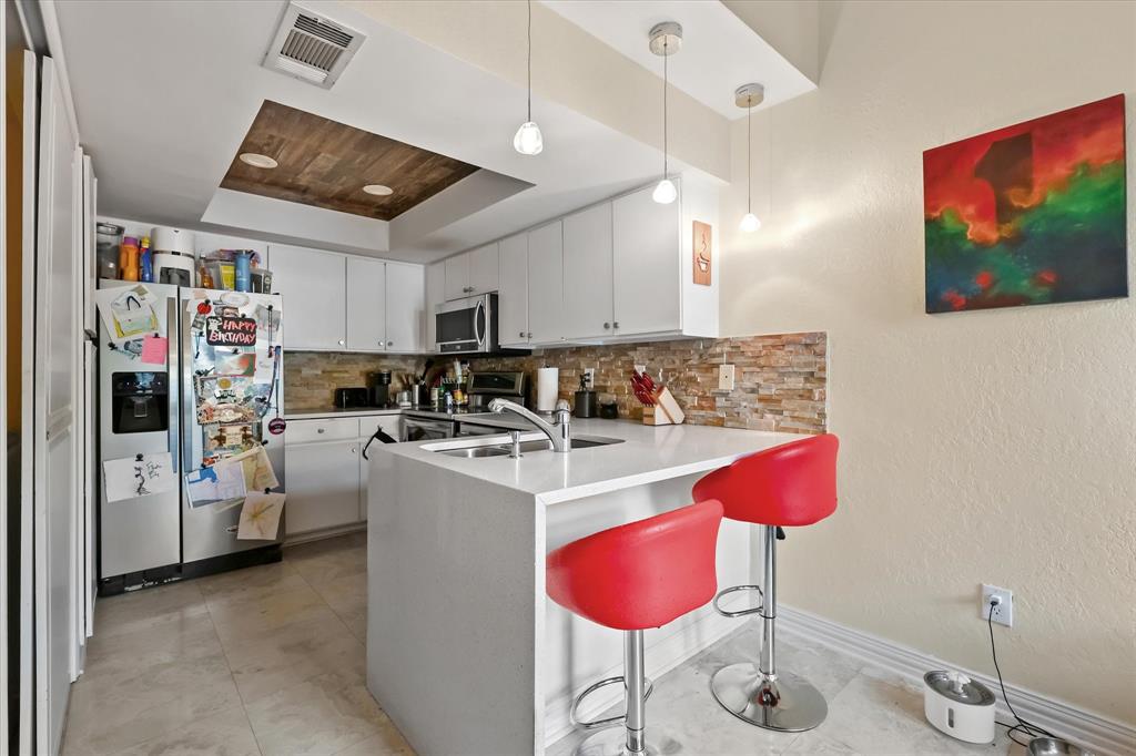 Lifescape Villas On Midway A Condo - Residential