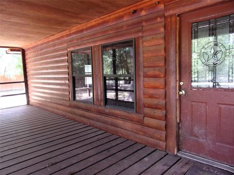 A home in San Saba