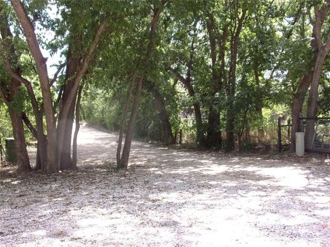 A home in San Saba