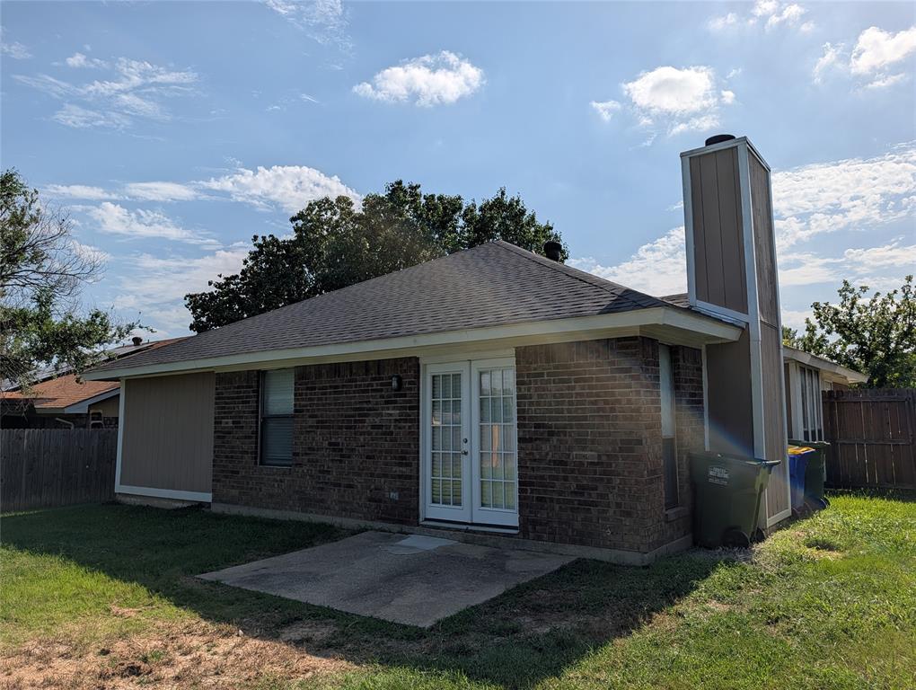 8220 Meadowbrook Drive