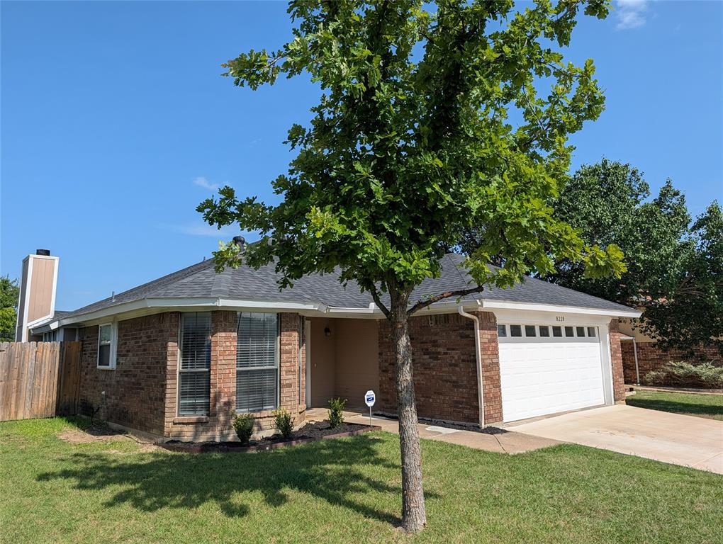 8220 Meadowbrook Drive