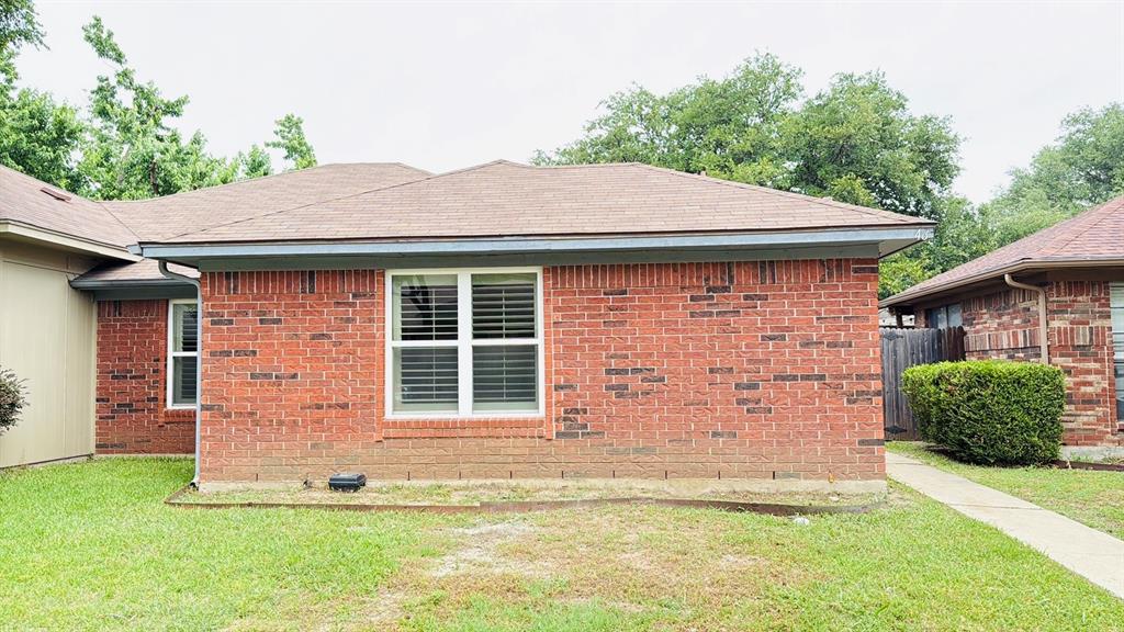 484 Grace Lane