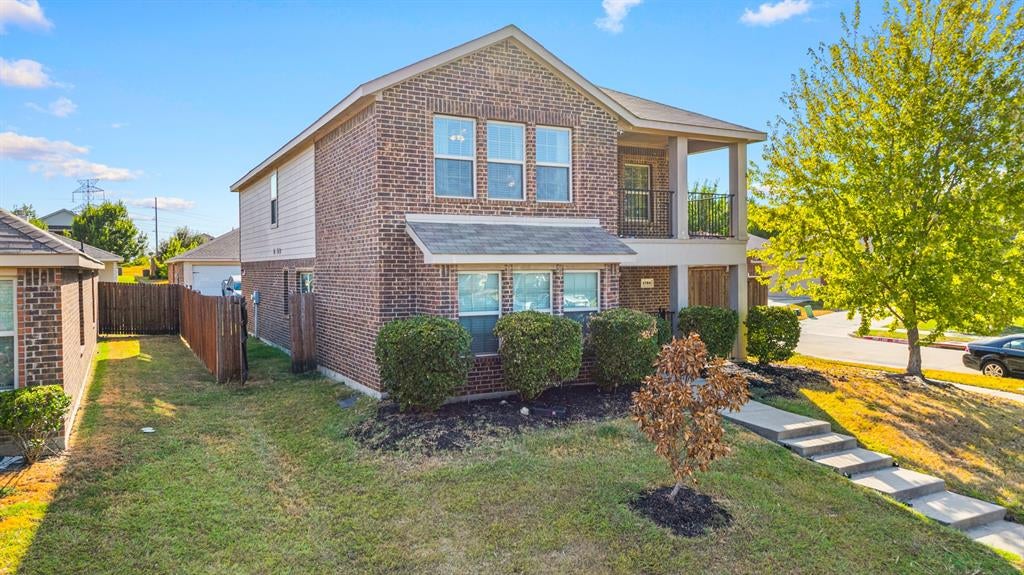 1734 Pioneer Way