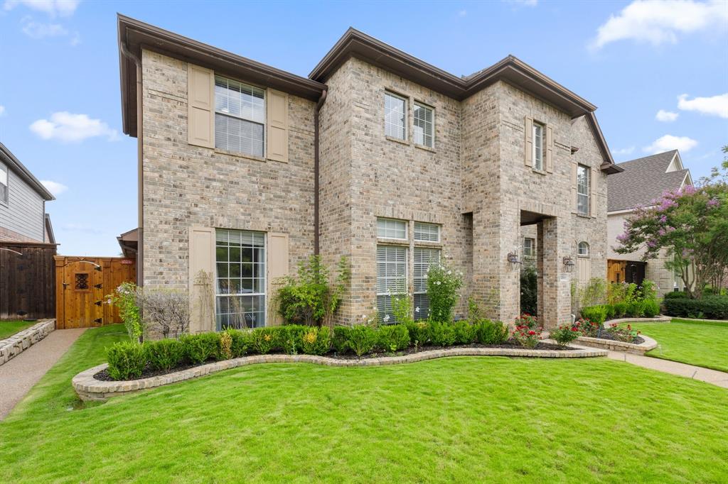 1860 Hollow Falls Court