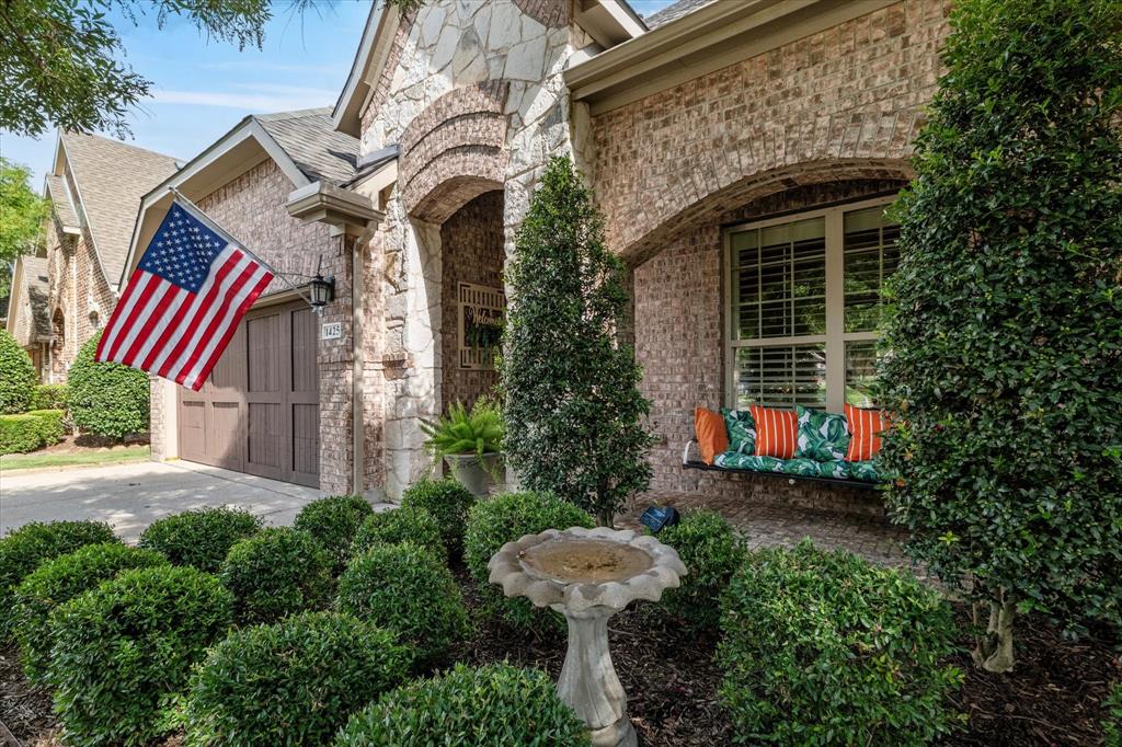 1425 Hackett Creek Drive