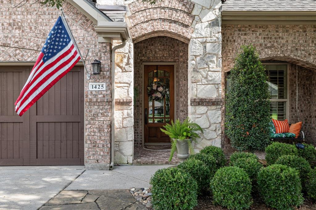 1425 Hackett Creek Drive