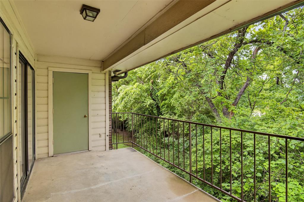 Wedglea Place Condo - Residential