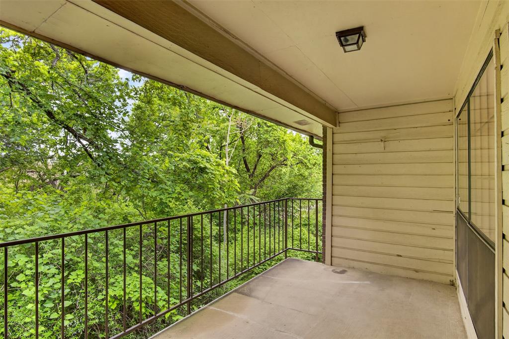 Wedglea Place Condo - Residential