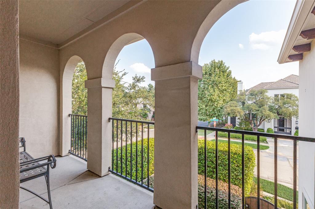 Courtyards At Normandy - Residential