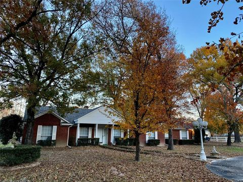 352 County Road 3120 Quitman TX 75783