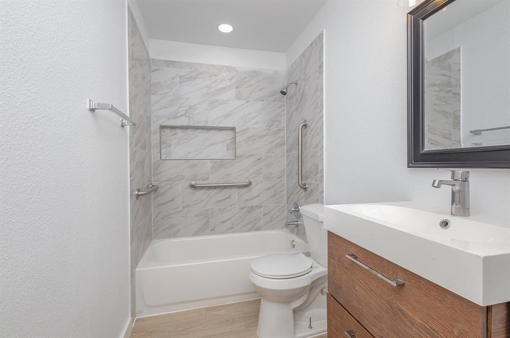 Casa View Heights 14 - Residential