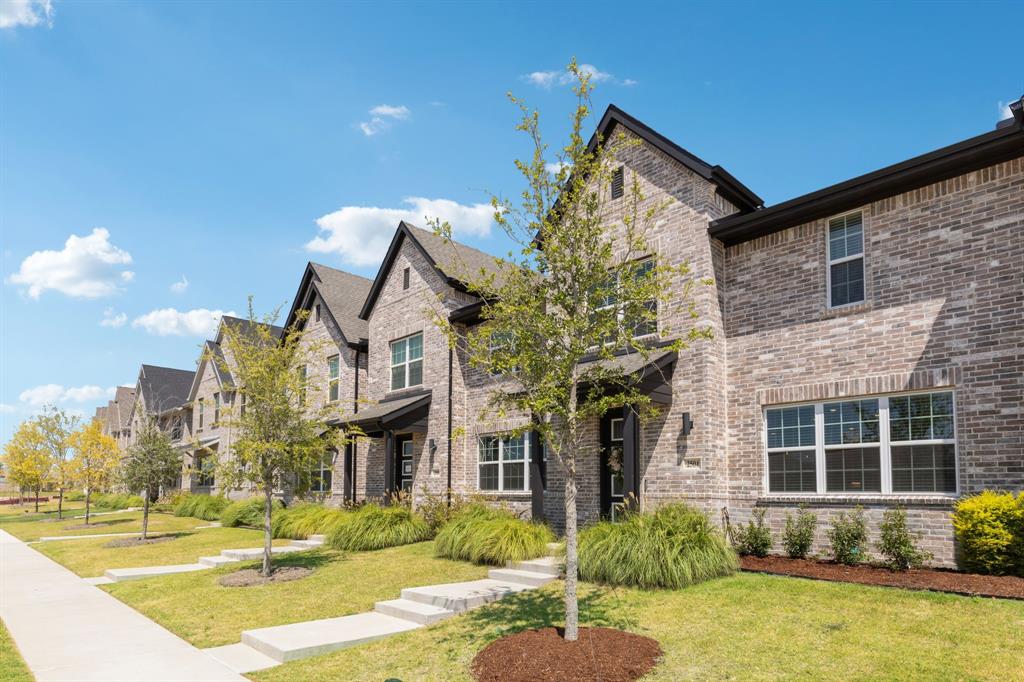 2504 Red Tailed Hawk Lane