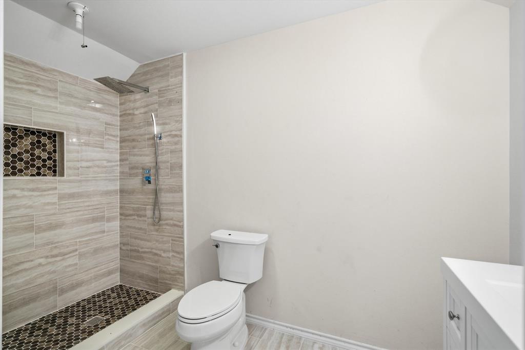 WM NORRIS - Residential