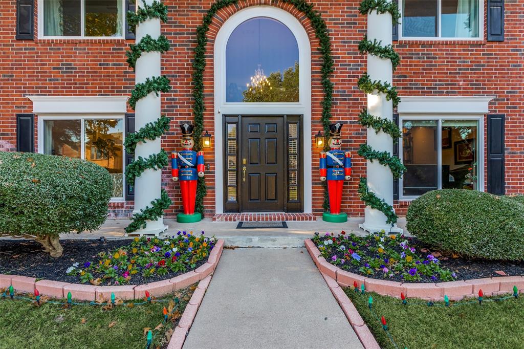 7108 Aspen Wood Trail