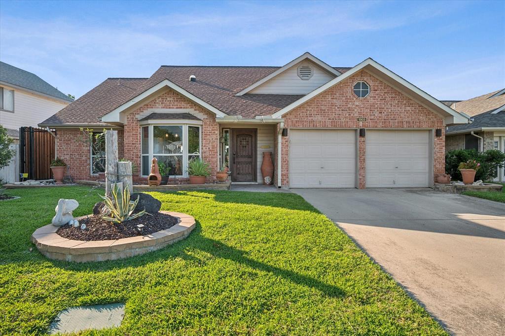 1303 Lakeshore Drive