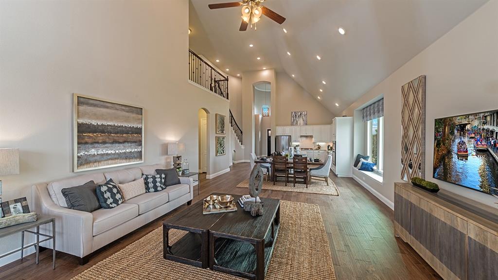 7313 Tiger Lily Trail