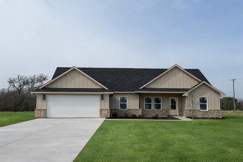 252 Yawney Drive Lipan TX 76462