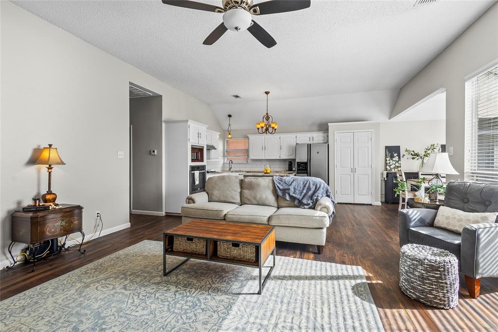 4813 Spanishmoss Drive