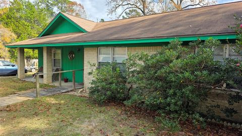 Photo of 2475 County Road 4260, Woodville, TX 75979 (MLS # 21214197)