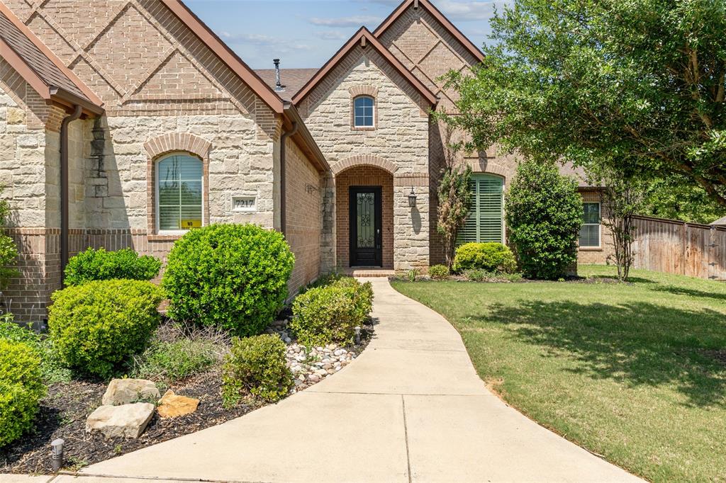 7217 Deer Field Drive