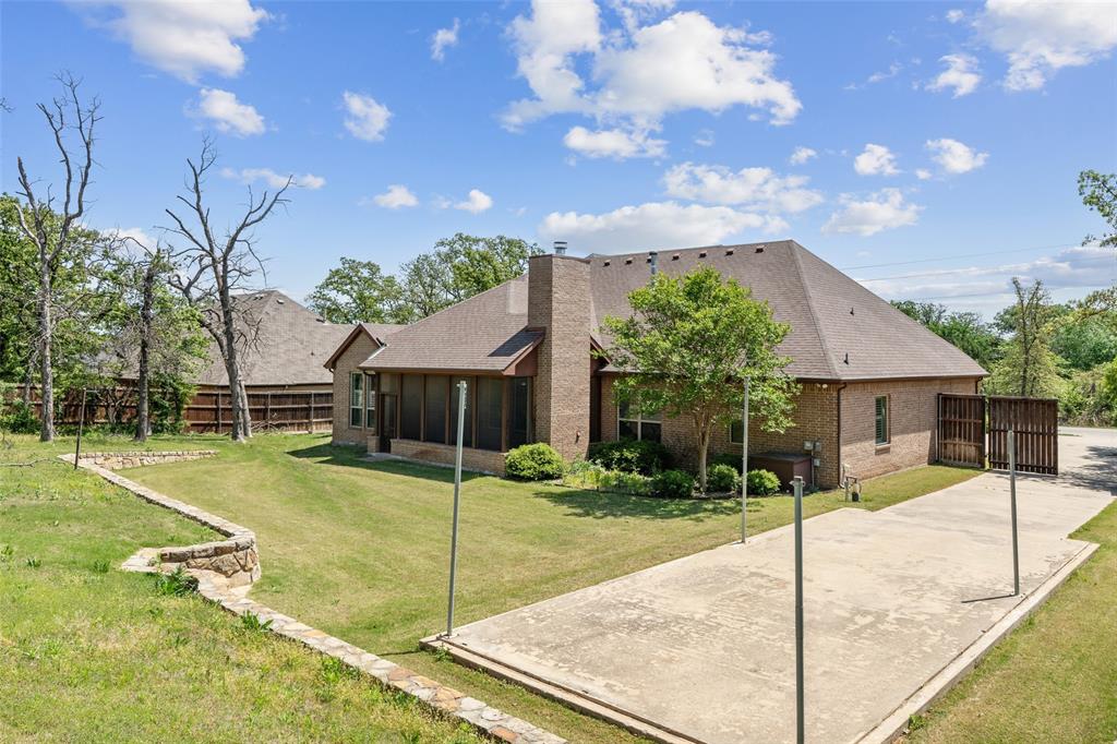 7217 Deer Field Drive