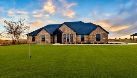 Photo of 1165 Deerfield Drive, Wills Point, TX 75169 (MLS # 21220083)