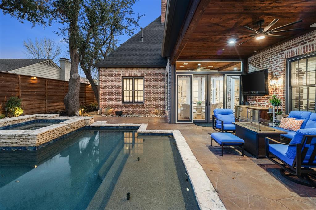 Pemberton NO #3 - Residential