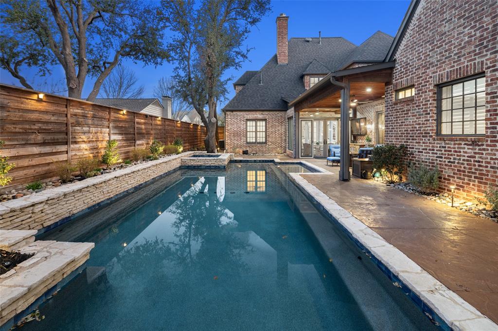 Pemberton NO #3 - Residential