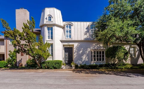 Photo of 3802 S Versailles Avenue, Dallas, TX 75209 (MLS # 21315237)