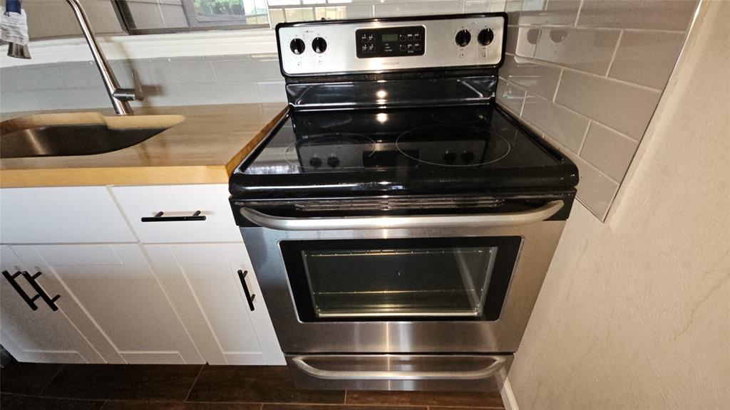 Woodhaven Heights Add - Residential