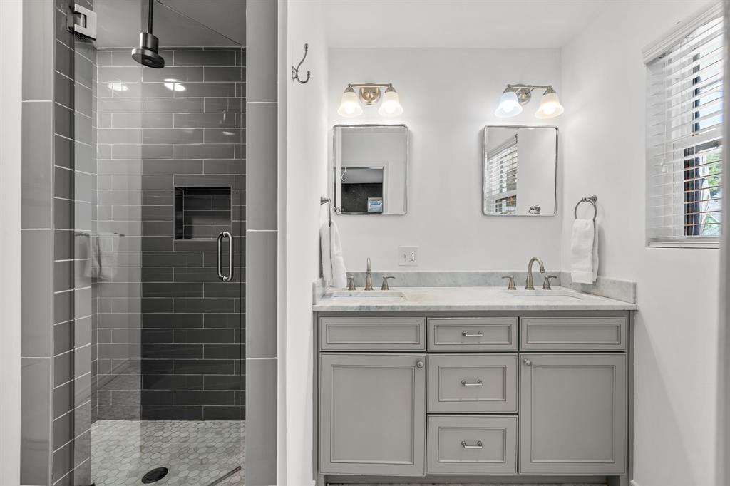 Lakeview Heights - Residential Lease