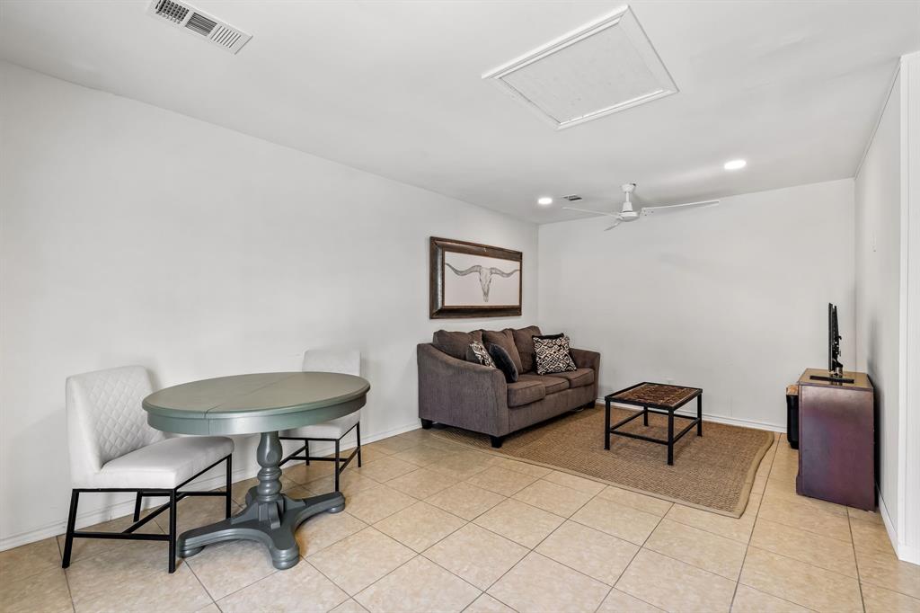 Lakeview Heights - Residential Lease