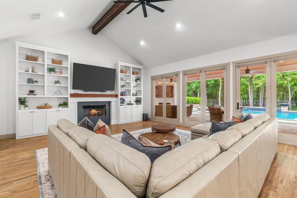 2225 Creek Canyon Lane