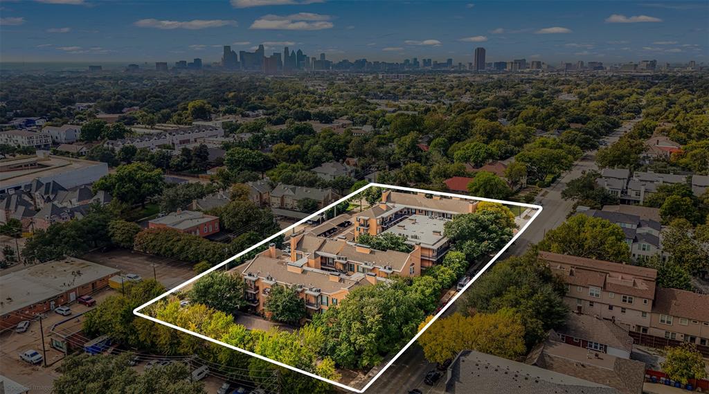 6318 Richmond Avenue 4202