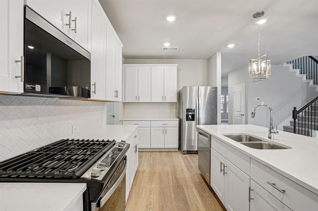 10816 Colonial Heights Lane