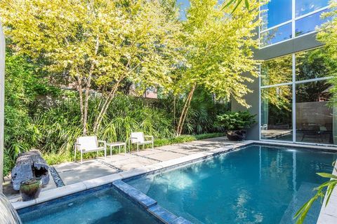 Tiny photo for 2845 Lee Street, Dallas, TX 75206 (MLS # 21192031)