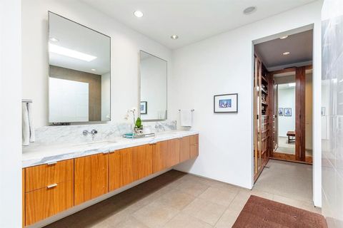 Tiny photo for 2845 Lee Street, Dallas, TX 75206 (MLS # 21192031)