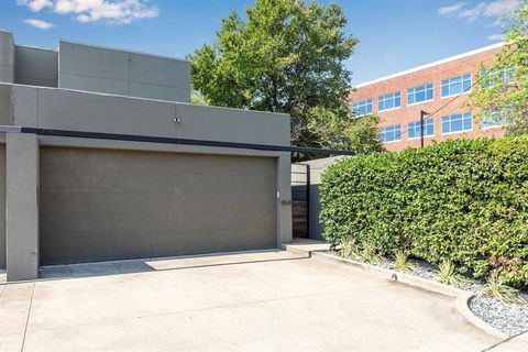 Tiny photo for 2845 Lee Street, Dallas, TX 75206 (MLS # 21192031)