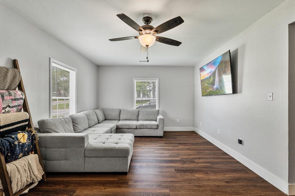 25 W Parnell Street