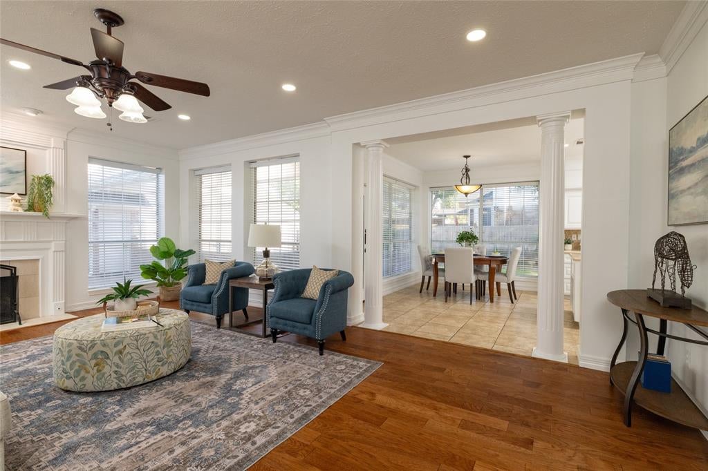 585 Oak Hill Dr, Southlake, TX, 76092, USA, 5 Bedrooms Bedrooms, ,4 BathroomsBathrooms,Residential,Pending,585 Oak Hill Dr,21278425