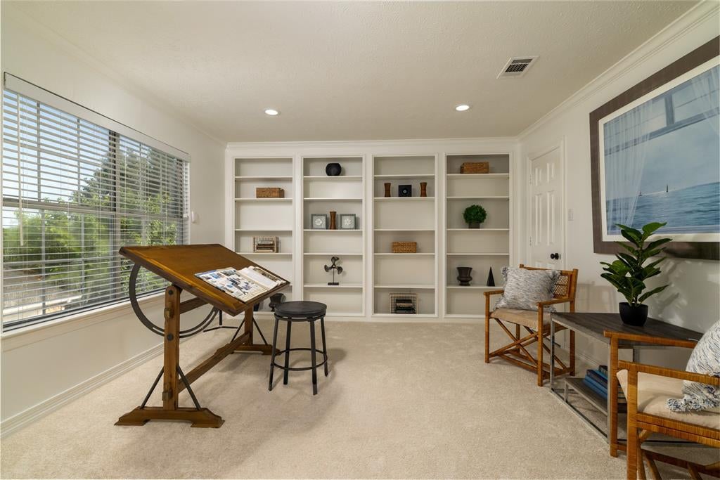 585 Oak Hill Dr, Southlake, TX, 76092, USA, 5 Bedrooms Bedrooms, ,4 BathroomsBathrooms,Residential,Pending,585 Oak Hill Dr,21278425