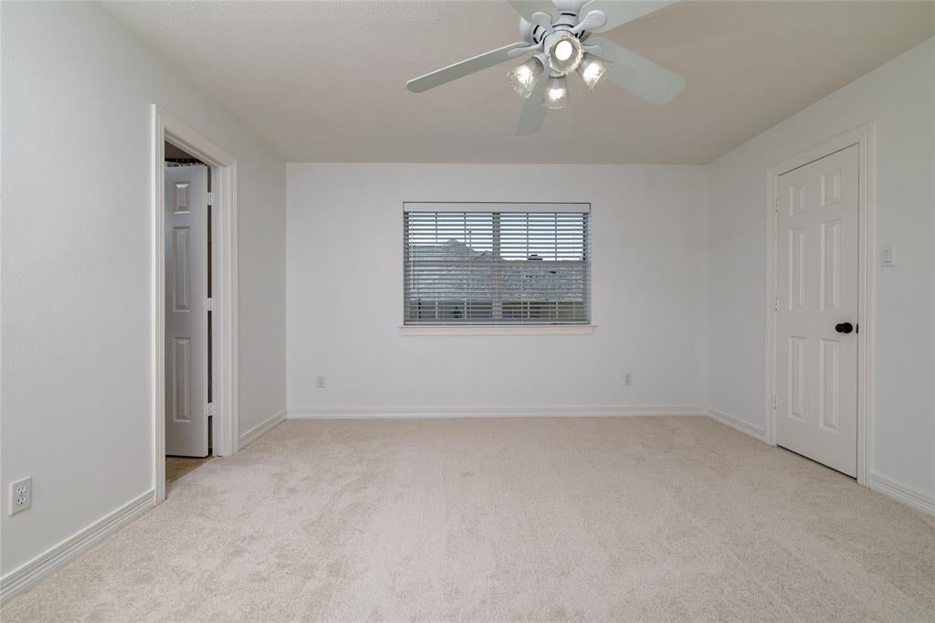 585 Oak Hill Dr, Southlake, TX, 76092, USA, 5 Bedrooms Bedrooms, ,4 BathroomsBathrooms,Residential,Pending,585 Oak Hill Dr,21278425
