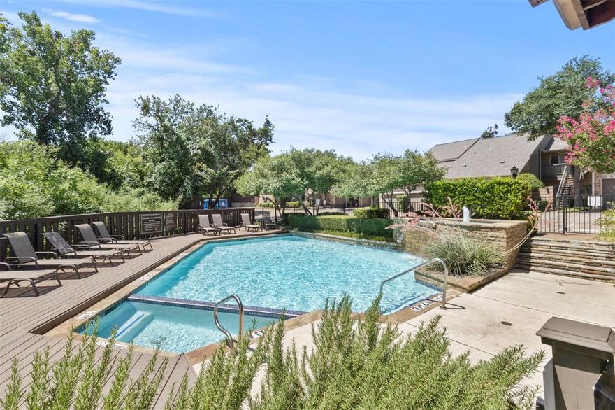 Major 15k Price Reduction!! Discover this fantastic investment opportunity! This charming 1-bedroom condo offers a unique bonus sitting area that's perfect for a home office or cozy den. Enjoy evenings by the fireplace and take advantage of the massive backyard, a rare find for condo living. The unit features a classic galley kitchen and includes a convenient attached one-car garage. Residents also have access to a refreshing community pool.
Currently leased through May of next year, this property is ideal for an investor seeking immediate income. Don't miss your chance to own in this desirable complex, conveniently located in Far North Dallas, just minutes from 635, DNT, and Addison!