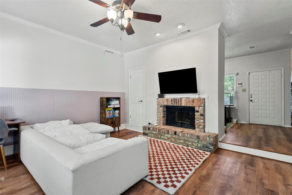 5616 Preston Oaks Road 1105