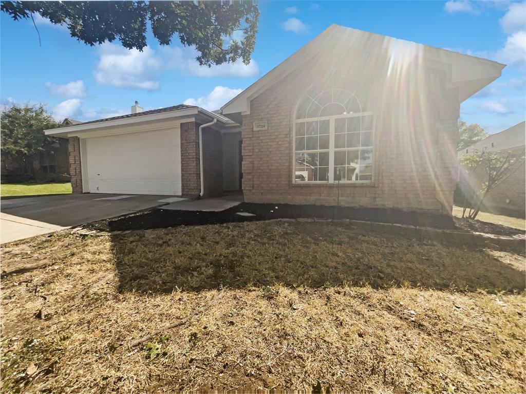 3724 Tulip Tree Drive