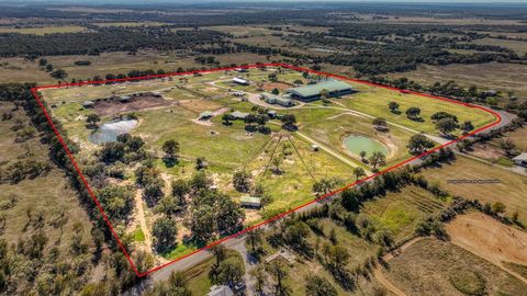 Photo of 1003 Lamkin Road, Mineral Wells, TX 76067 (MLS # 21119919)
